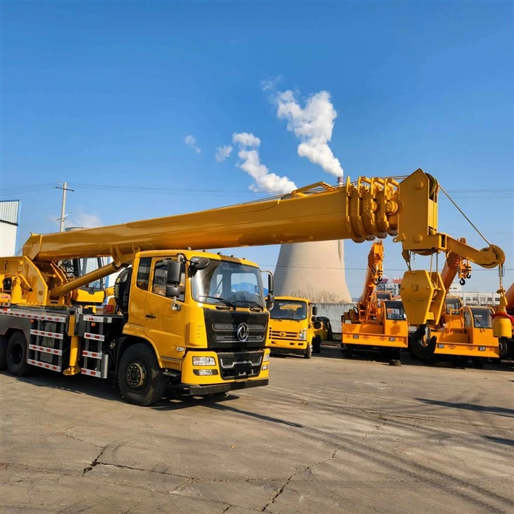 25 Ton Truck Crane